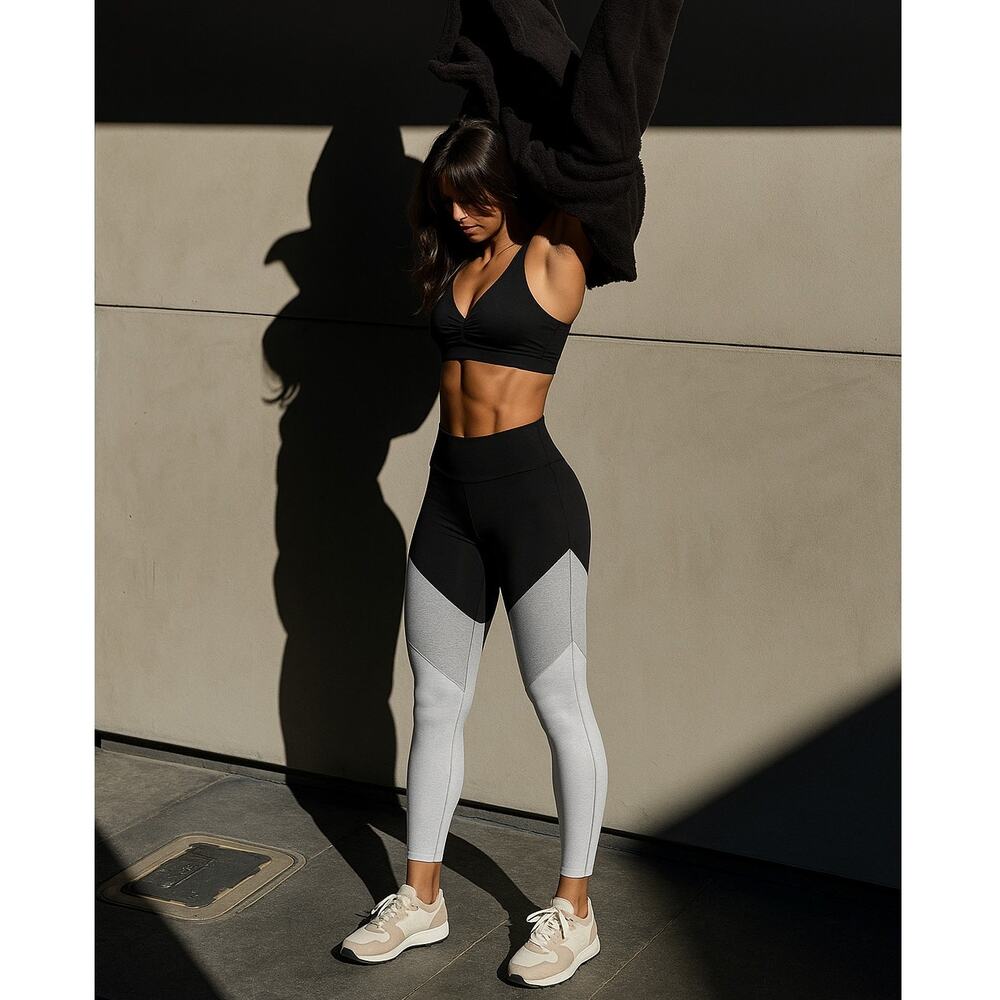Outdoor Voices Springs High Rise Athletic Colorblock 7/8 Legging Charcoal Small